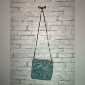 Vera Bradley Daisy Dot Pattern Medium Sized Crossbody Bag Purse